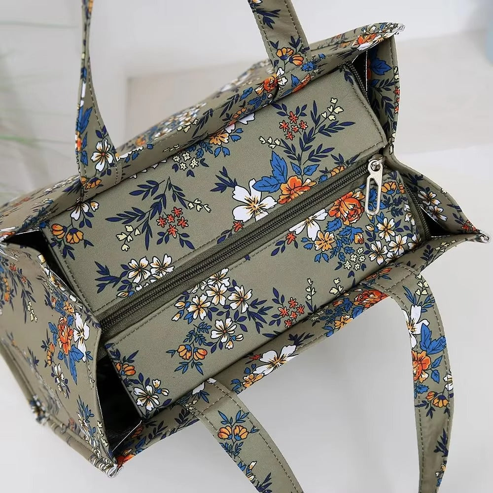 Insulated Lunch Tote